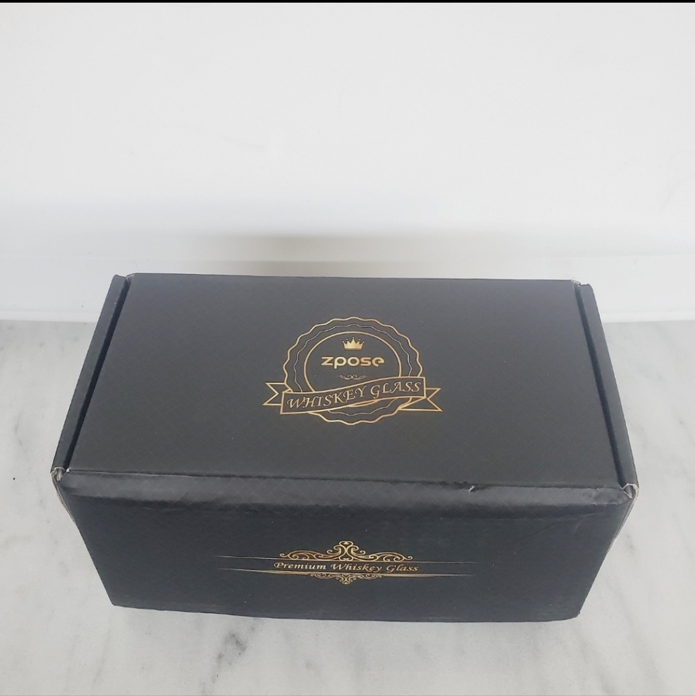 Zpose Premium Whiskey Drinking Glasses 9 oz. Set of 2 New Gift Box